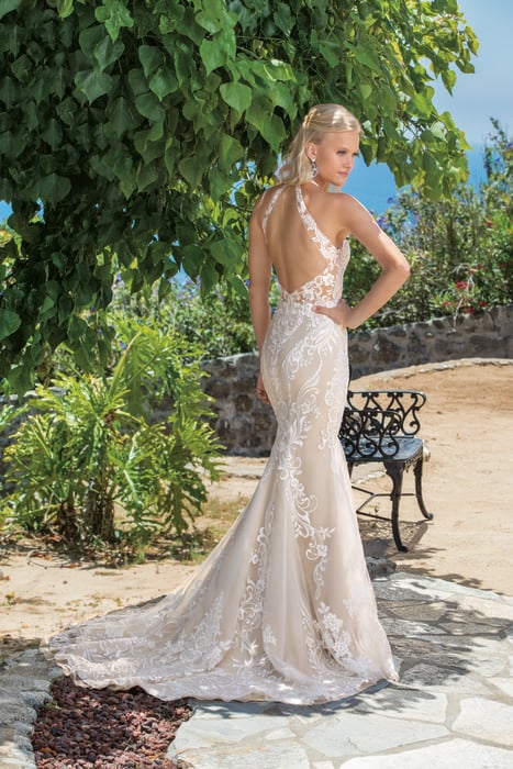 Casablanca Bridal 2360