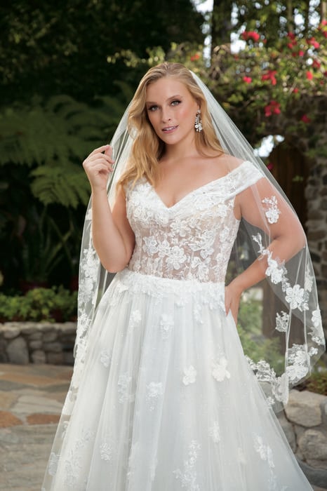 Casablanca Bridal 2361