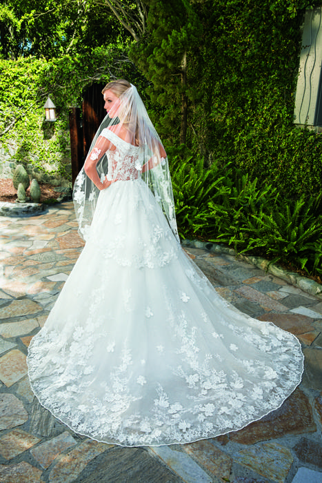 Casablanca Bridal 2361