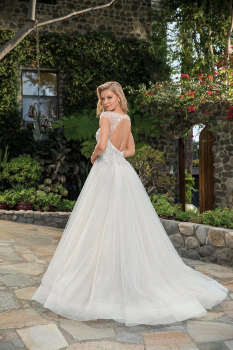 Casablanca Bridal 2366