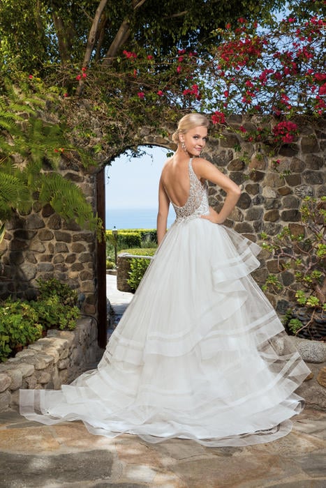 Casablanca Bridal 2368