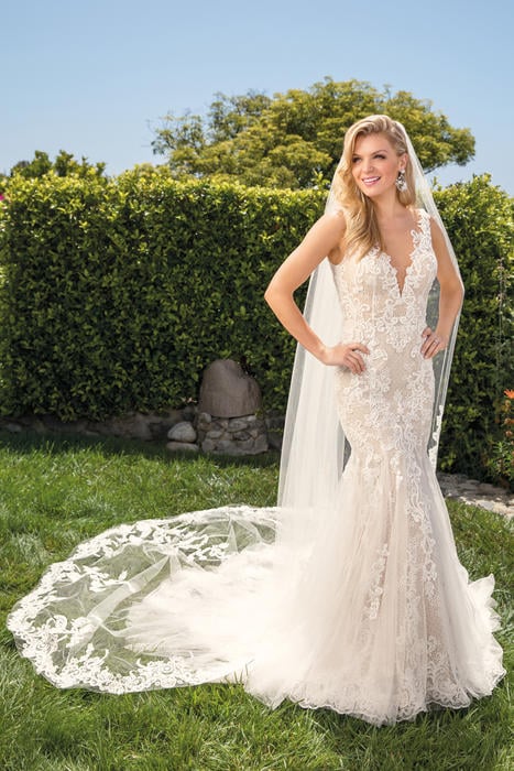 Casablanca Bridal 2369