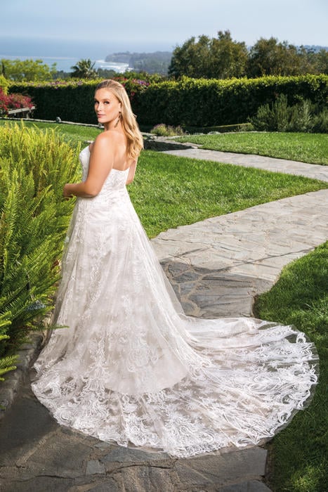 Casablanca Bridal 2370