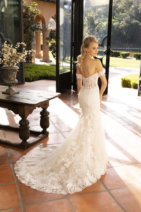 Casablanca Bridal 2376