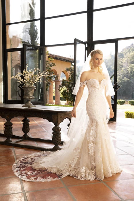 Casablanca Bridal 2376