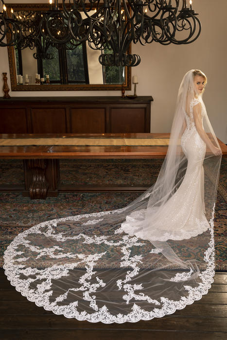 Casablanca Bridal 2377