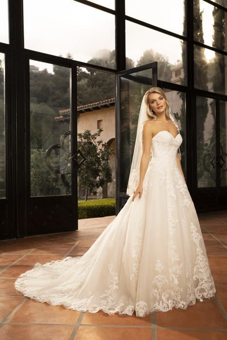 Casablanca Bridal 2383