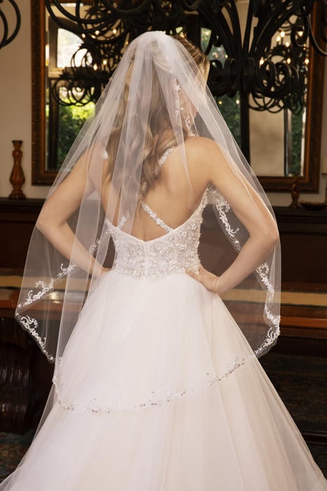 Casablanca Bridal 2384