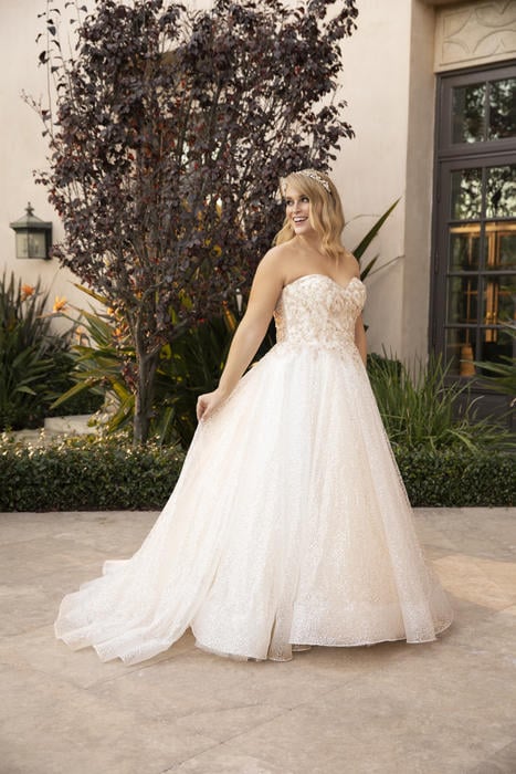 Casablanca Bridal 2394