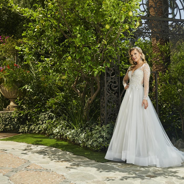 Casablanca Bridal 2395