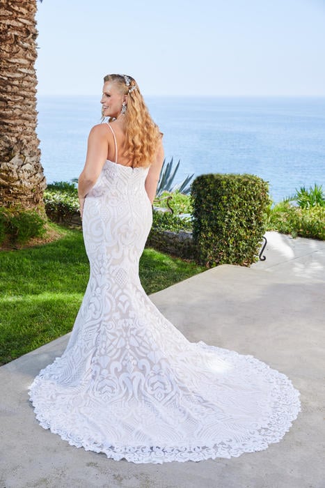 Casablanca Bridal 2396