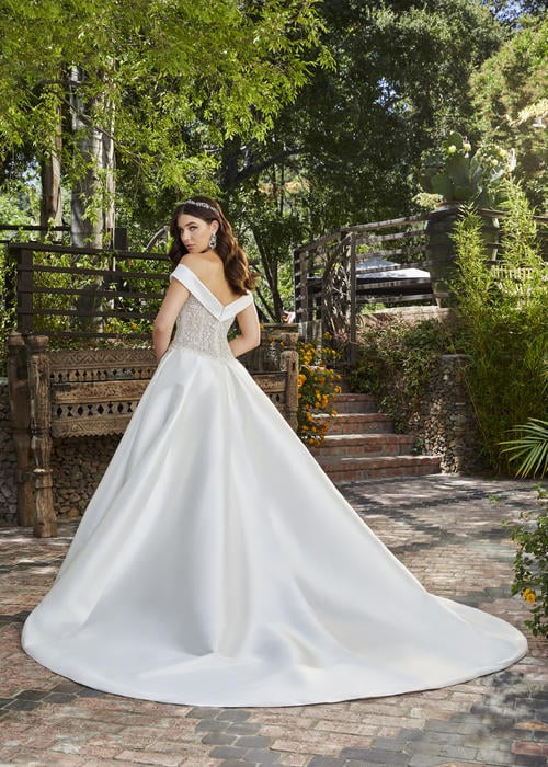 Casablanca Bridal 2401-1