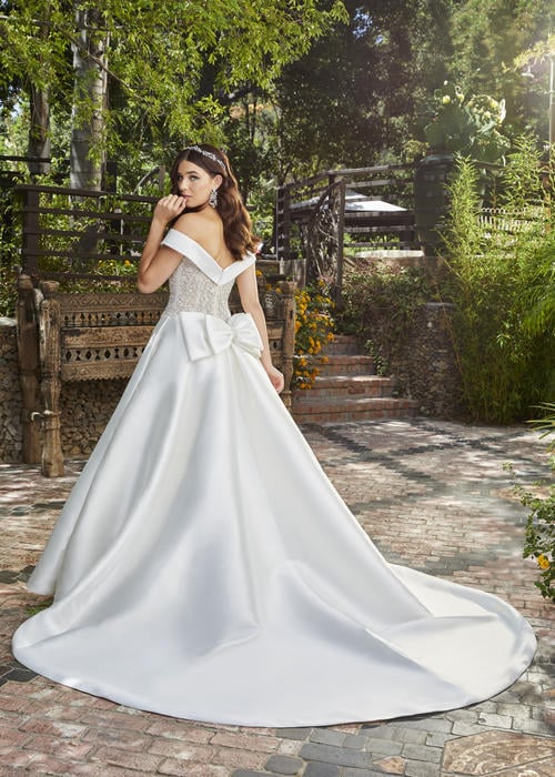 Casablanca Bridal 2401-1