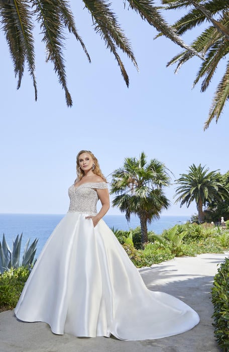 Casablanca Bridal 2401-3