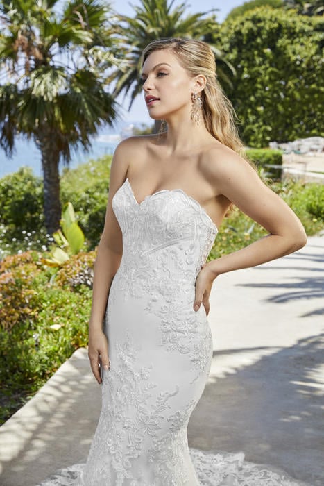 Casablanca Bridal 2404