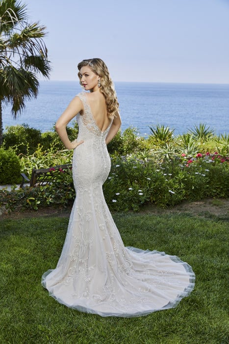 Casablanca Bridal 2410