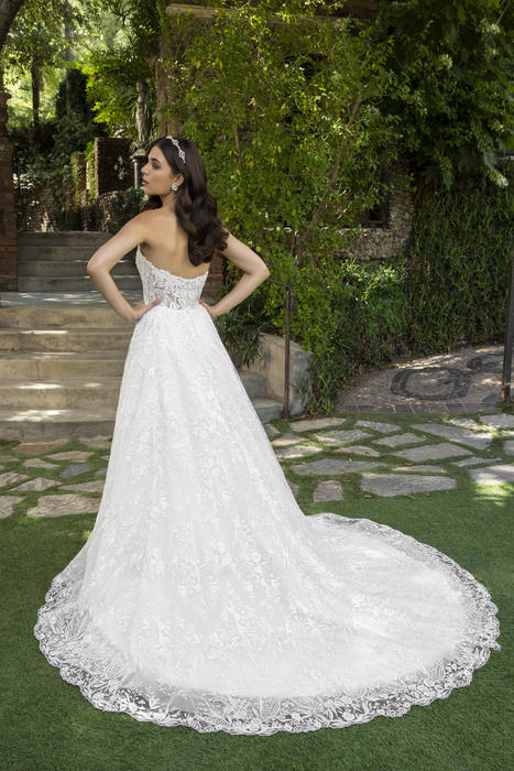 Casablanca Bridal 2414