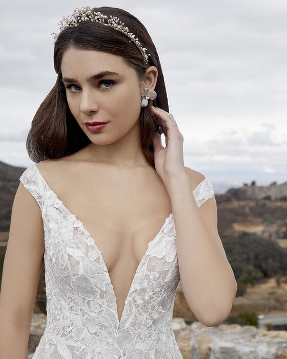 Casablanca Bridal 2417