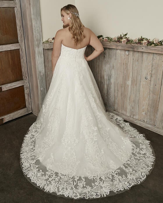 Casablanca Bridal 2418