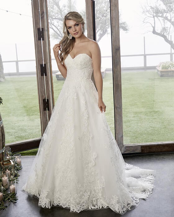 Casablanca Bridal 2418