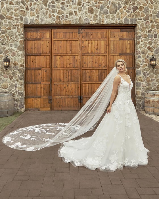 Casablanca Bridal 2420