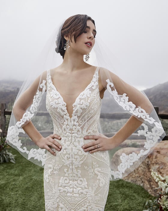 Casablanca Bridal 2421