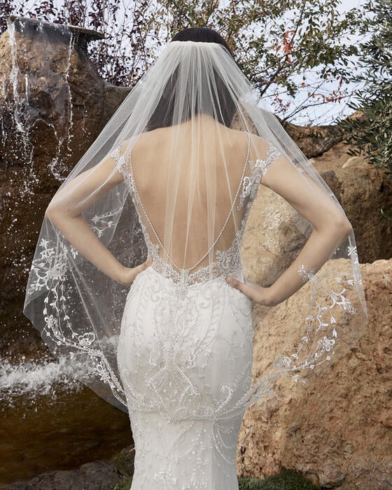 Casablanca Bridal 2426