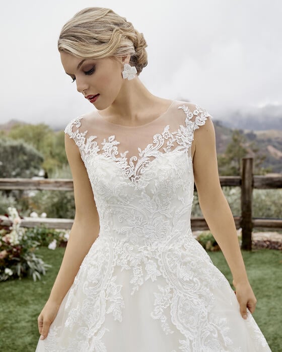 Casablanca Bridal 2429