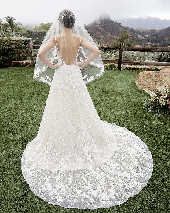 Casablanca Bridal 2431