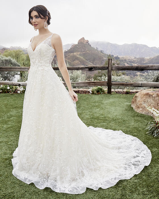 Casablanca Bridal 2431