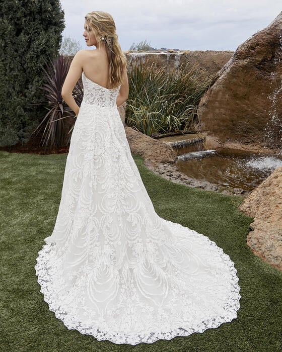 Casablanca Bridal 2433