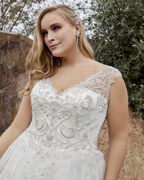 Casablanca Bridal 2434