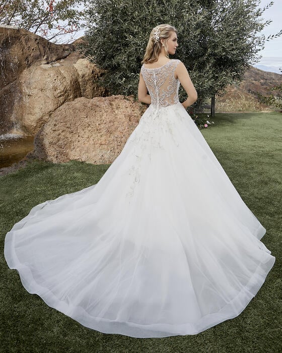 Casablanca Bridal 2434