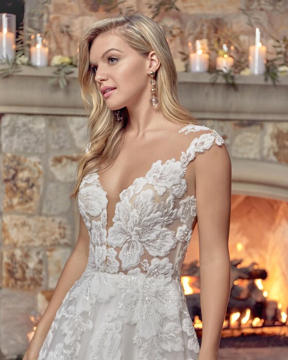 Casablanca Bridal 2437