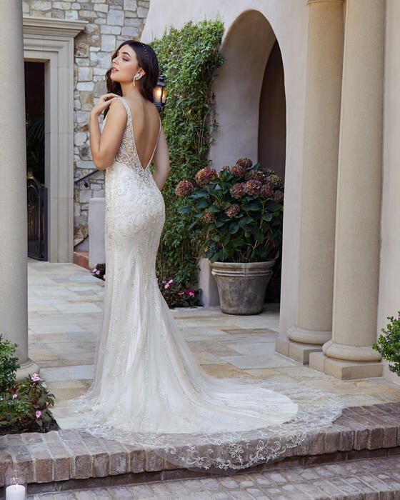 Casablanca Bridal 2439