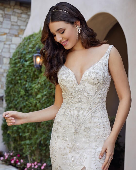 Casablanca Bridal 2439