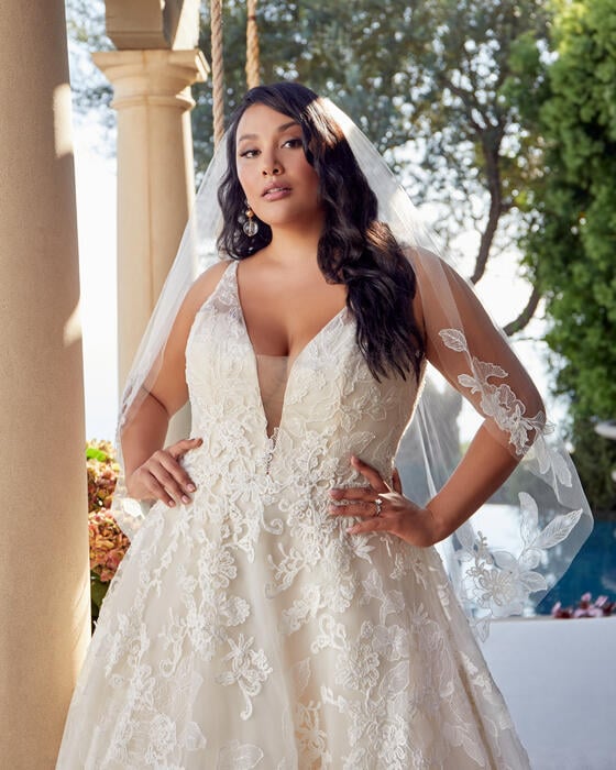 Casablanca Bridal 2440