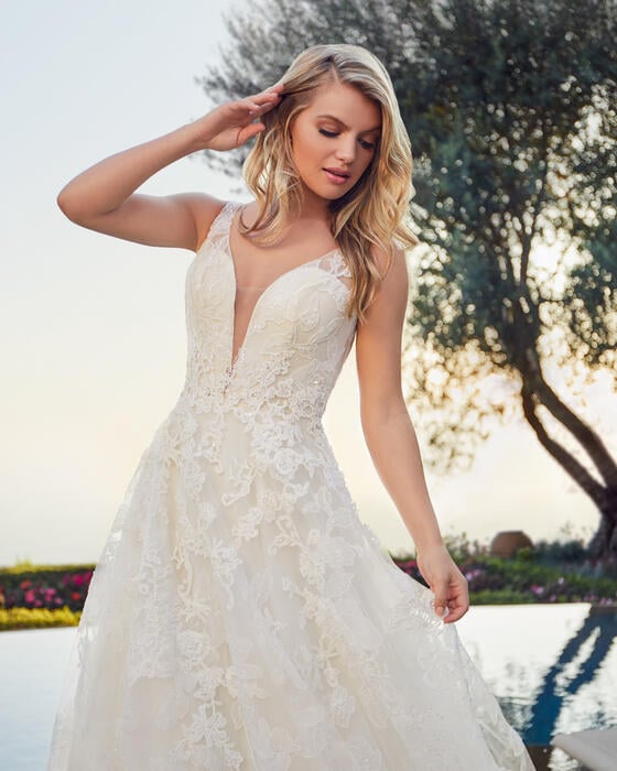 Casablanca Bridal 2440