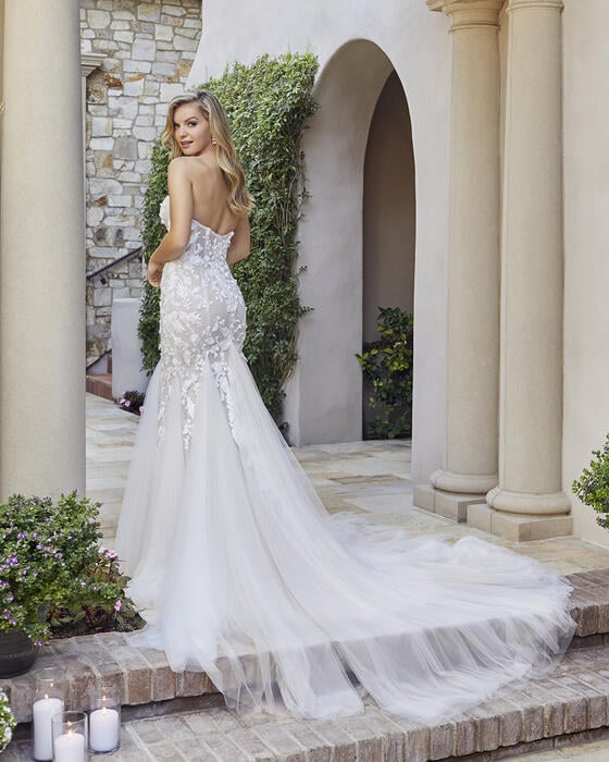 Casablanca Bridal 2441