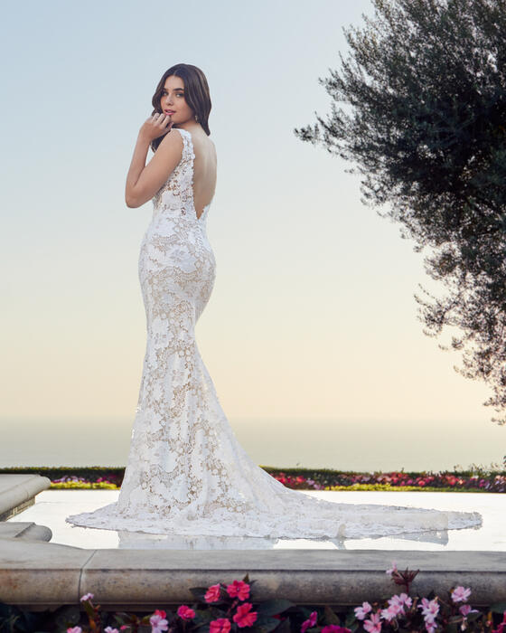 Casablanca Bridal 2443