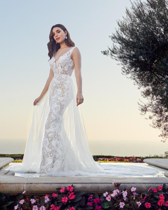 Casablanca Bridal 2443