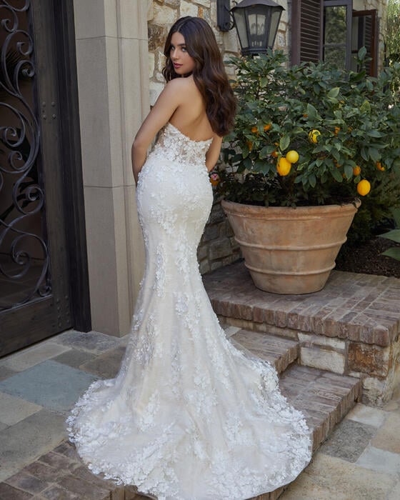 Casablanca Bridal 2444