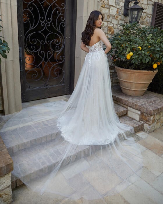 Casablanca Bridal 2444