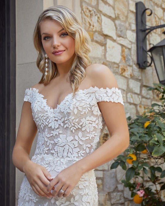 Casablanca Bridal 2446