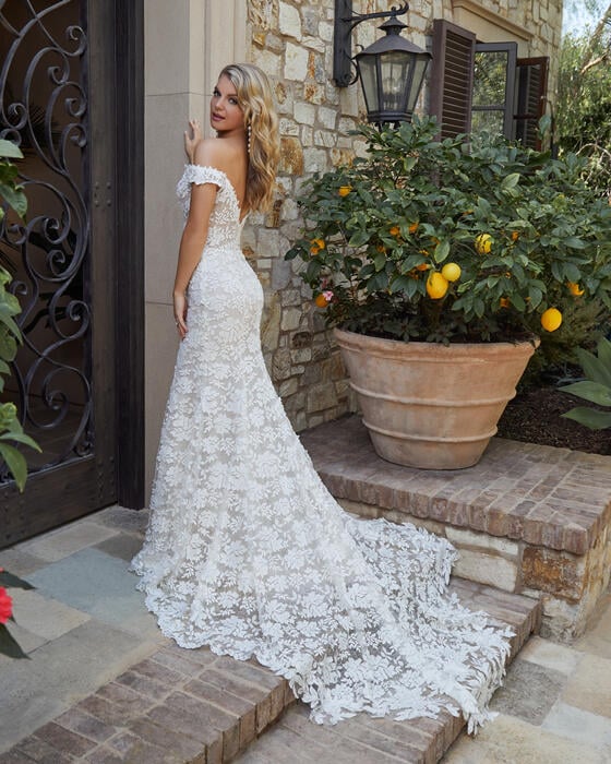 Casablanca Bridal 2446