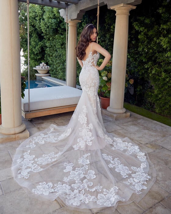 Casablanca Bridal 2447