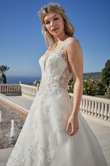 Casablanca Bridal 2451