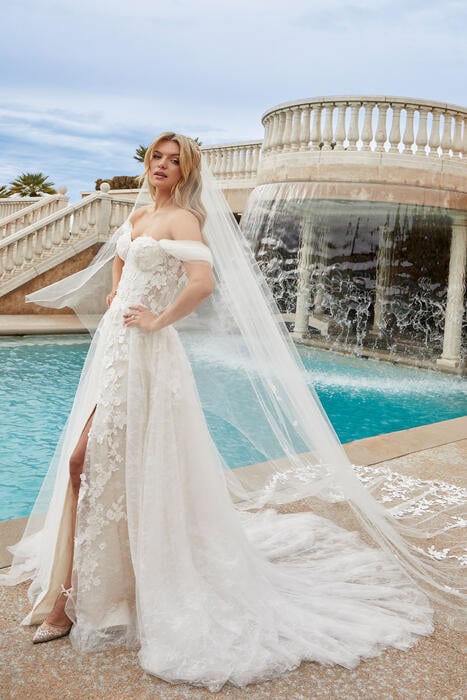 Casablanca Bridal 2455