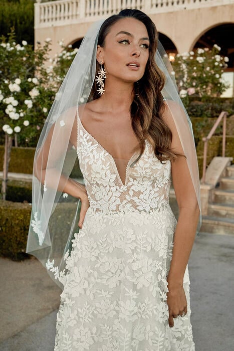 Casablanca Bridal 2457