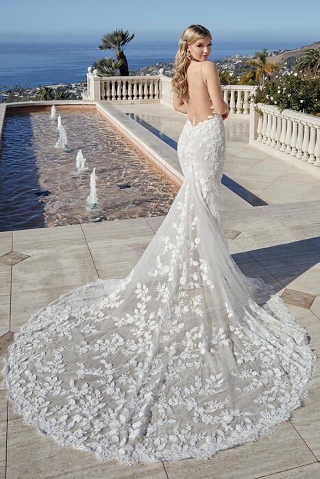 Casablanca Bridal 2458